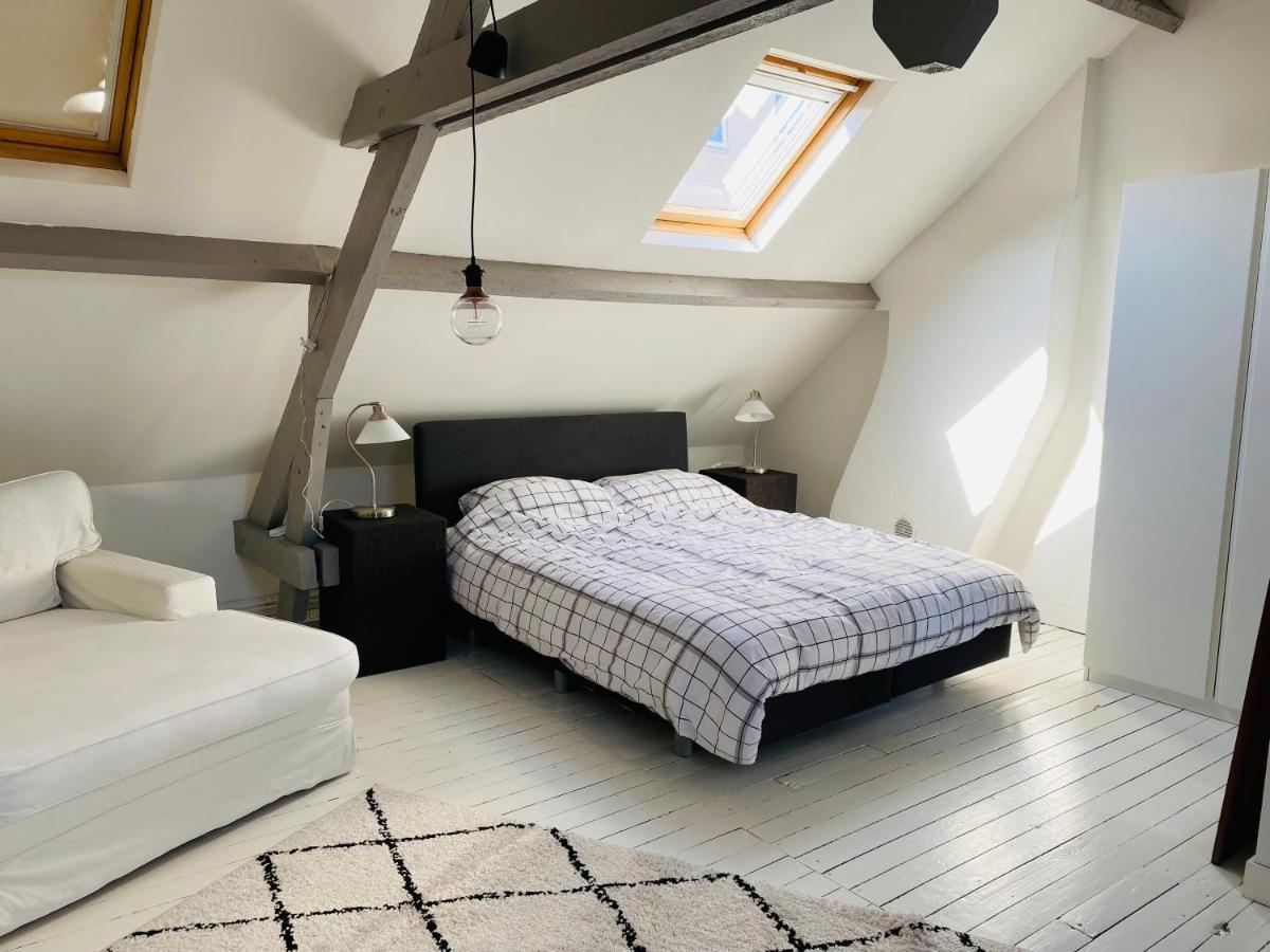 O-Sea House: Herenwoning In Belle Epoque Wijk Te Oostende Ngoại thất bức ảnh